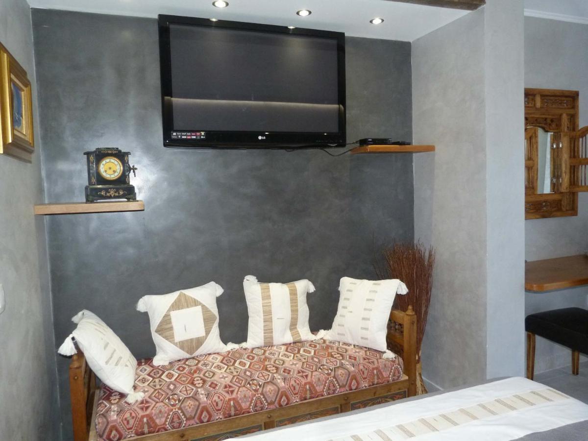 Les Bambous B&B Levens エクステリア 写真