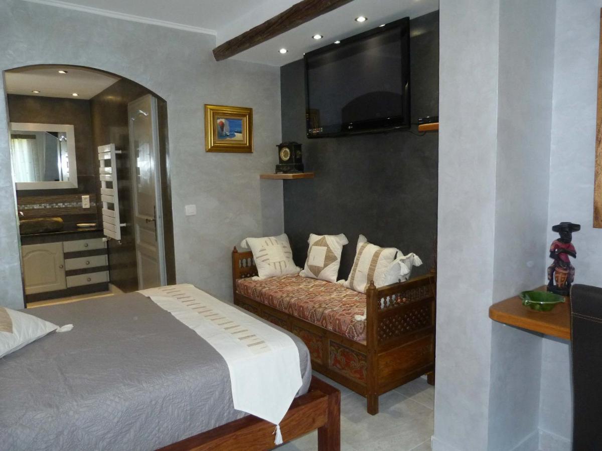 Les Bambous B&B Levens エクステリア 写真