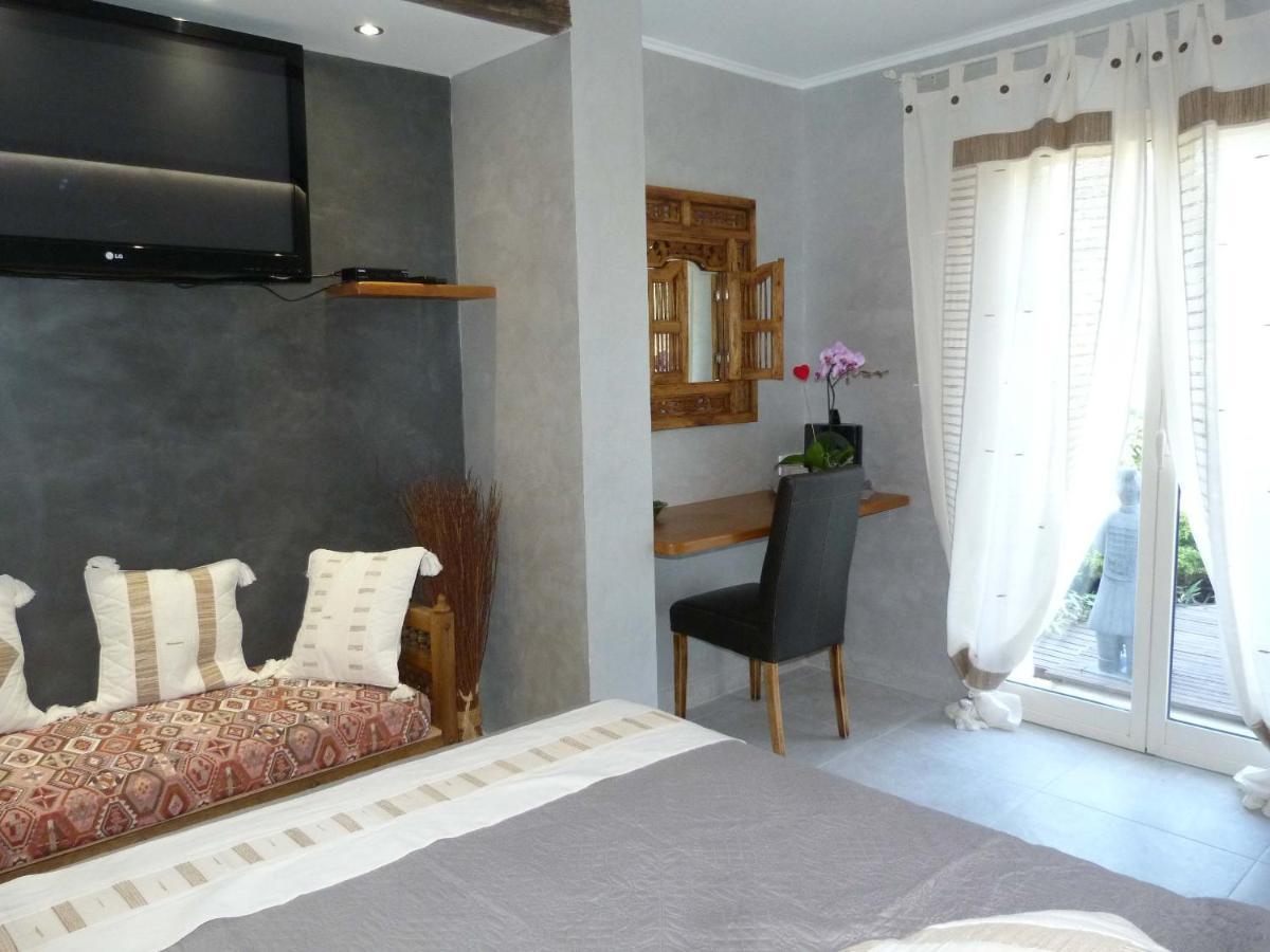 Les Bambous B&B Levens エクステリア 写真