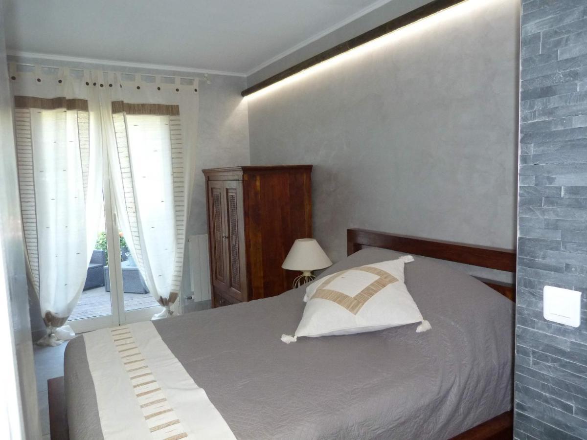 Les Bambous B&B Levens エクステリア 写真