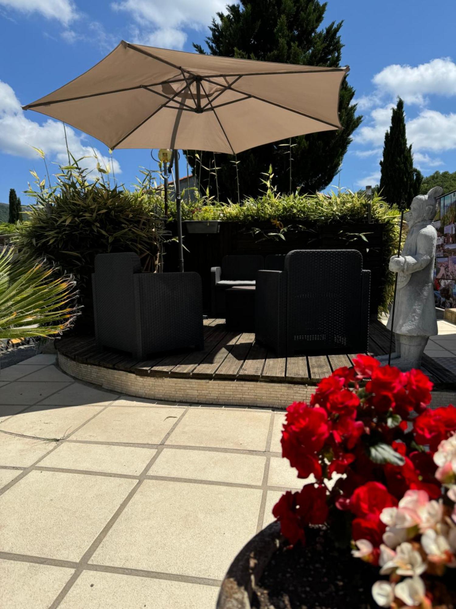 Les Bambous B&B Levens エクステリア 写真