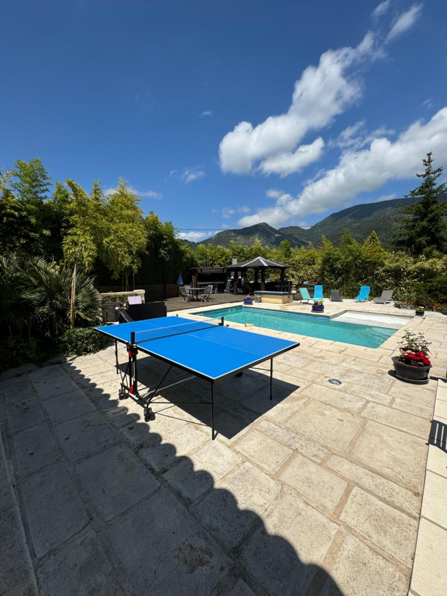 Les Bambous B&B Levens エクステリア 写真